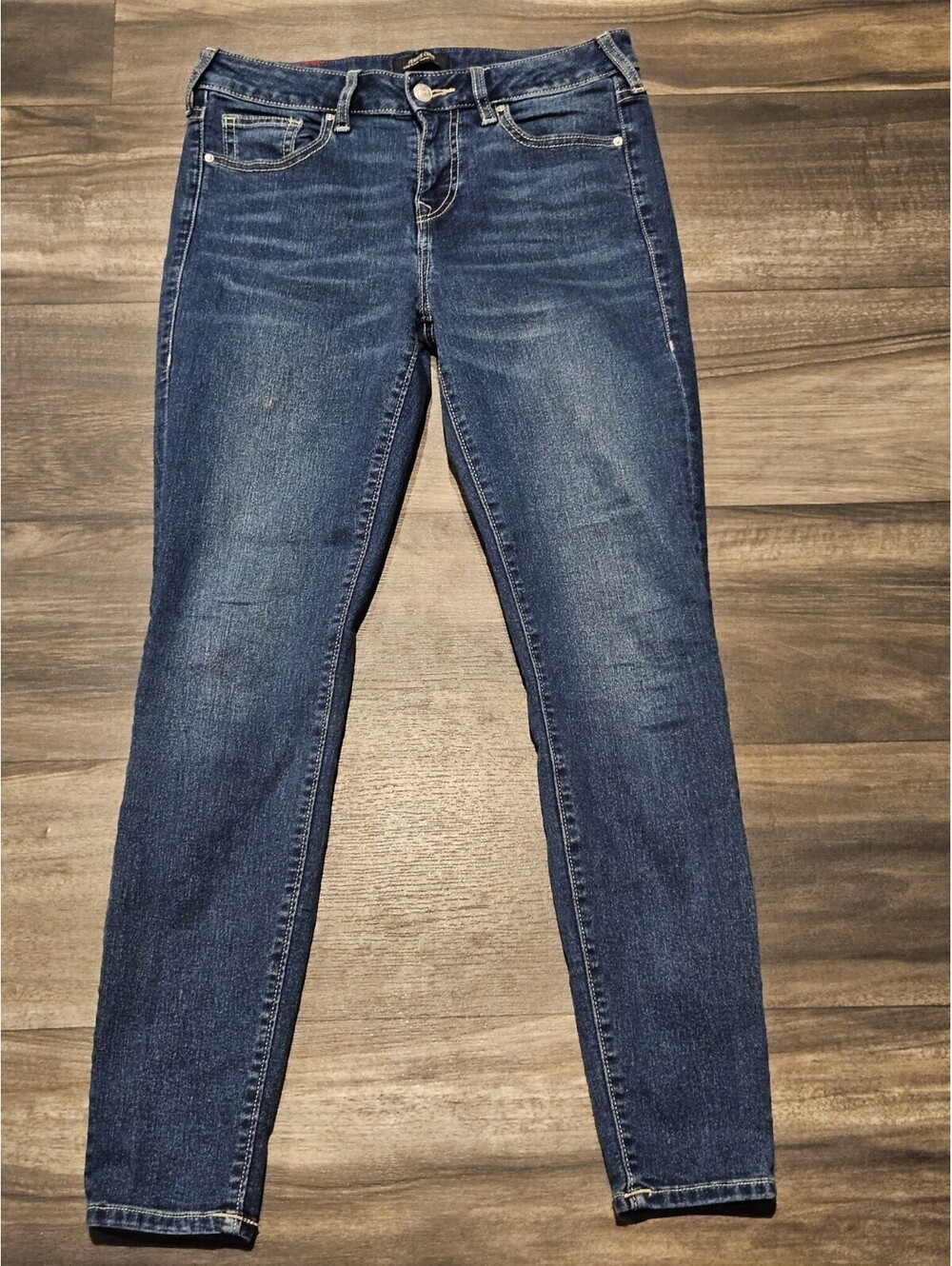 True Religion Jennie Curvy Mid Rise Super Skinny Jeans Size 28 Women